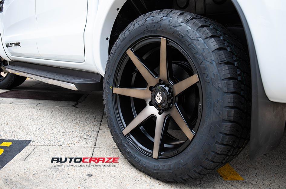 FORD RANGER AVALANCHE MACHINED FACE MATTE BLACK DARK TINT